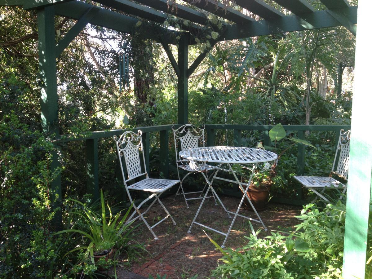 Whispering Pines Bed And Breakfast Collie Екстериор снимка