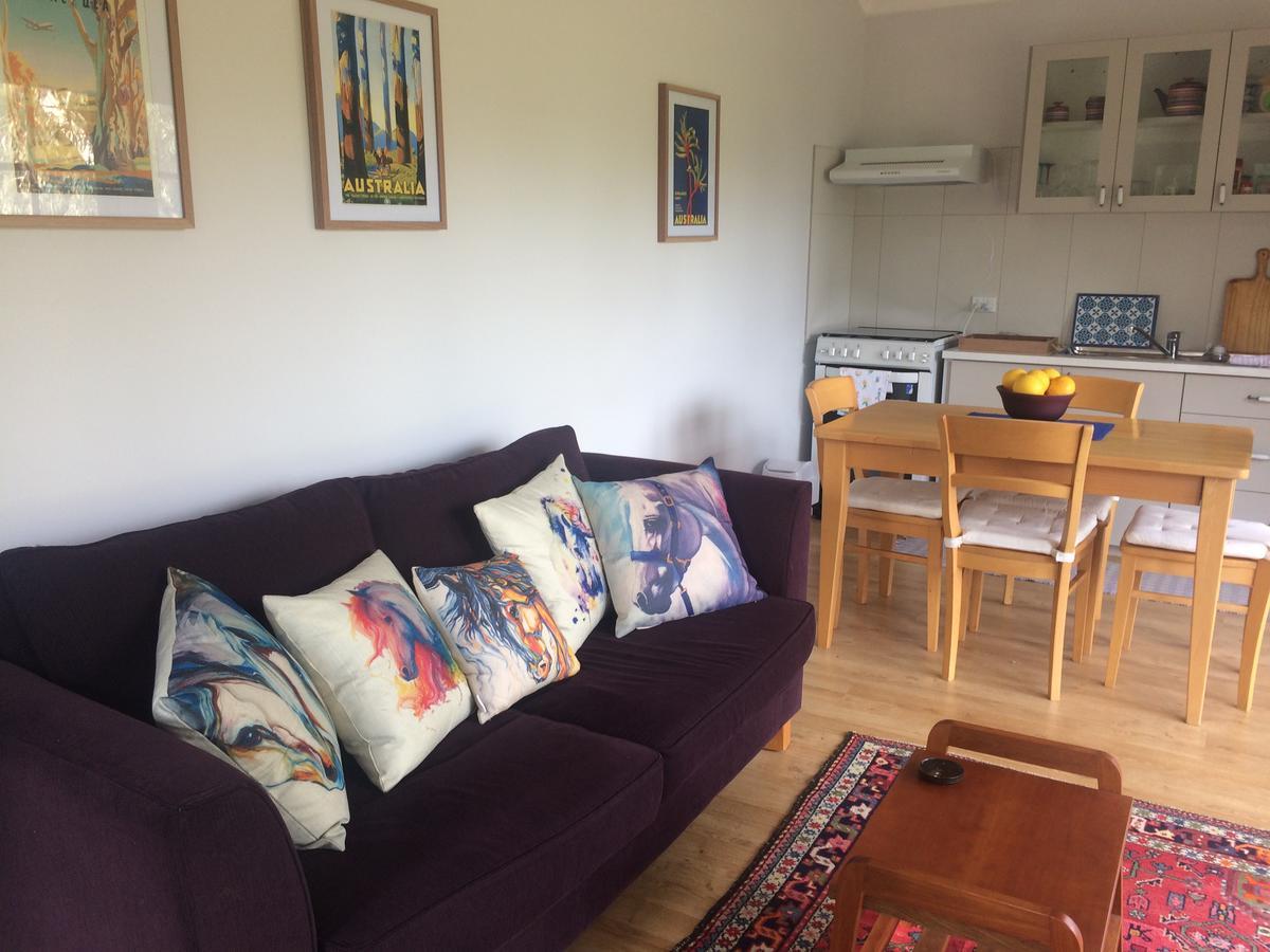 Whispering Pines Bed And Breakfast Collie Екстериор снимка